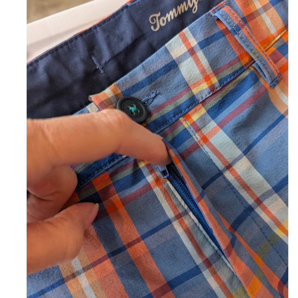 Tommy‎ Bahama Cargo Shorts Mens 38 Blue Orange Plaid Stretch Hybrid Performance
